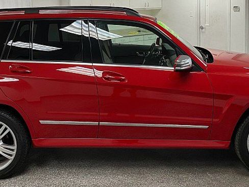 Used 2015 Mercedes-Benz GLK 350 2WD image 4