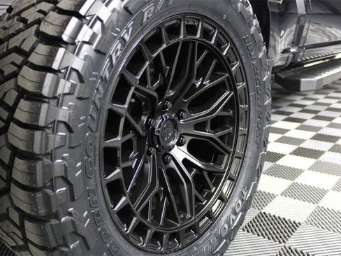 Used 2021 Ford F150 Lariat w/ Equipment Group 502A High image 13