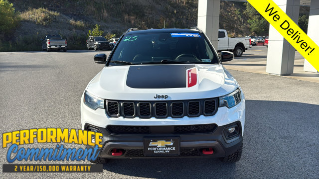 Used 2025 Jeep Compass Trailhawk AWD/4WD image 15
