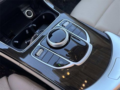 Used 2020 Mercedes-Benz C 300 4MATIC Sedan image 22