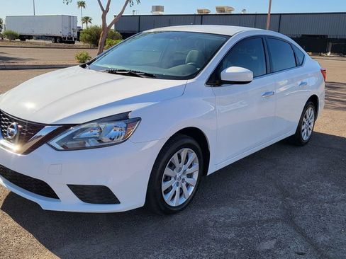 Used 2017 Nissan Sentra S FWD image 4