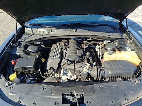 Used 2017 Dodge Charger R/T Scat Pack image 35