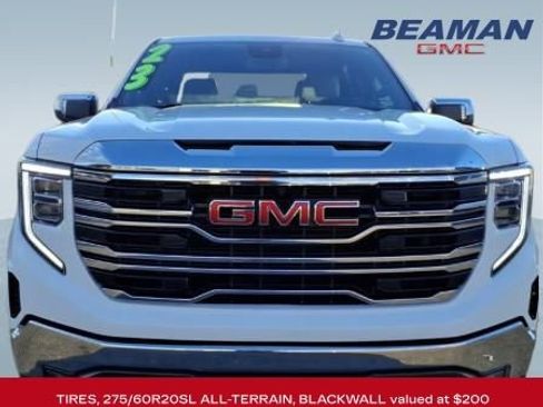 Used 2023 GMC Sierra 1500 SLT w/ SLT Premium Package image 4