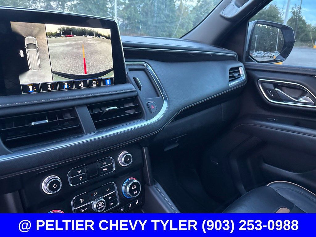 Used 2023 GMC Yukon XL AT4 w/ AT4 Premium Package AWD/4WD image 17