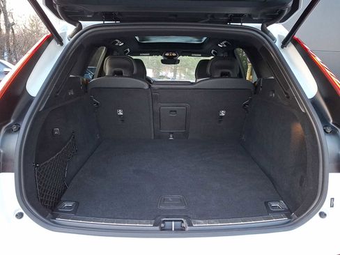 Used 2024 Volvo XC60 T8 Polestar image 27