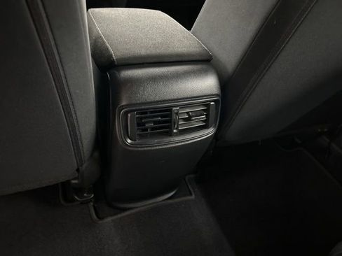 Used 2019 Honda CR-V LX image 18
