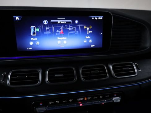 Certified 2026 Mercedes-Benz GLE 350 4MATIC image 18