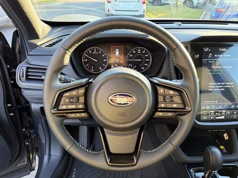 Used 2026 Subaru Forester Premium AWD/4WD image 22