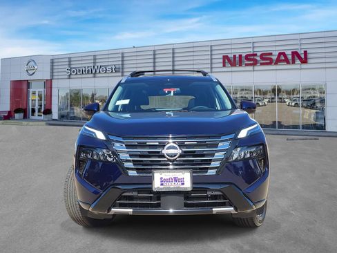 New 2026 Nissan Rogue Platinum AWD/4WD image 10