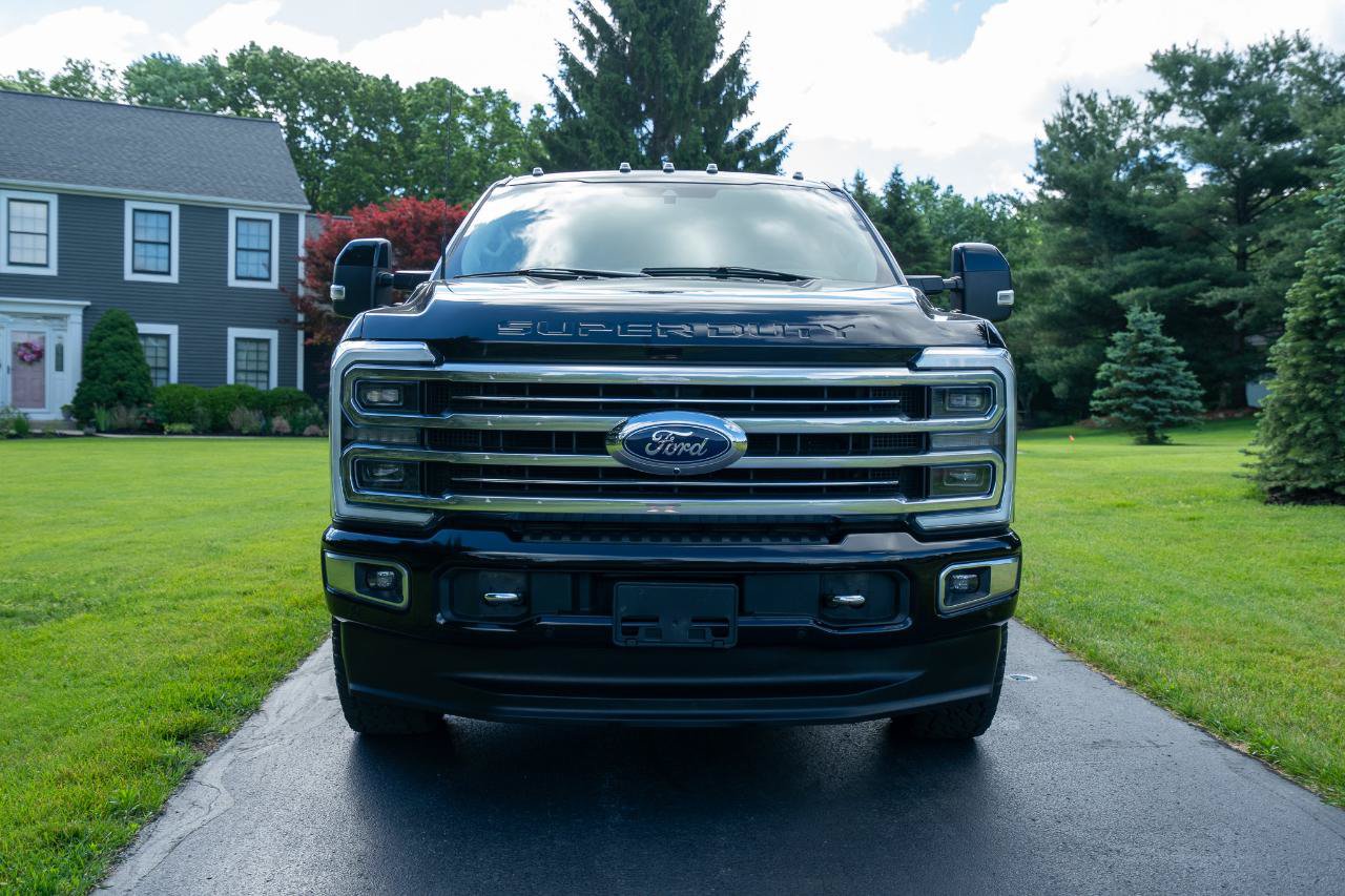 Used 2023 Ford F250 Limited AWD/4WD image 8