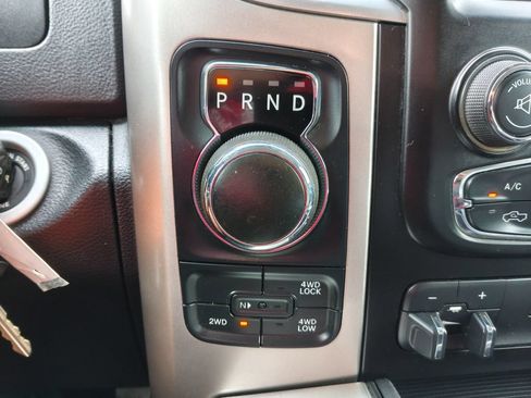 Used 2018 RAM 1500 Outdoorsman AWD/4WD image 26