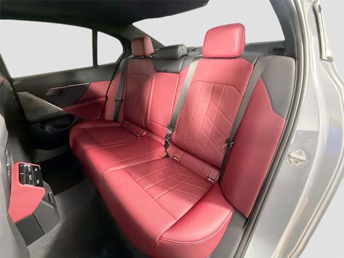 New 2027 BMW 530i RWD image 25