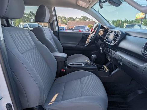Used 2023 Toyota Tacoma SR AWD/4WD image 28