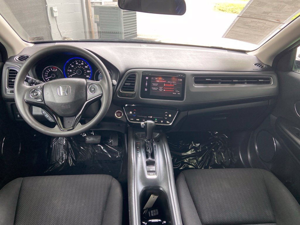 Used 2017 Honda HR-V EX image 18
