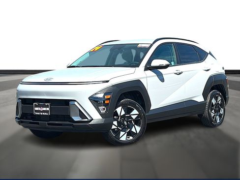 Used 2024 Hyundai Kona SEL image 1