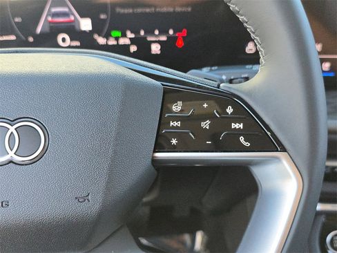 New 2025 Audi Q5 Premium Plus image 21