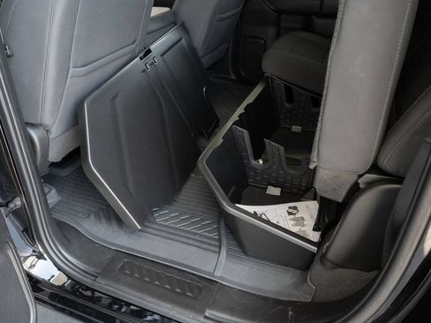 Used 2022 Chevrolet Silverado 1500 Custom RWD image 35