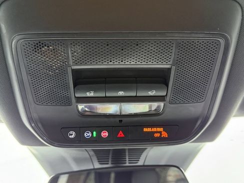 Used 2024 Honda Prologue Touring image 19