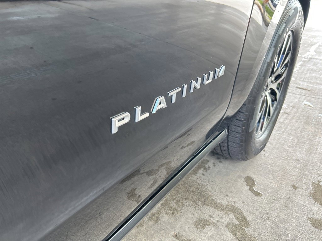 Used 2025 Ford Expedition Max Platinum AWD/4WD image 22