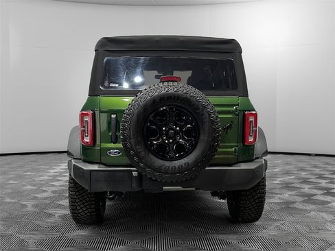 Used 2024 Ford Bronco Wildtrak image 3