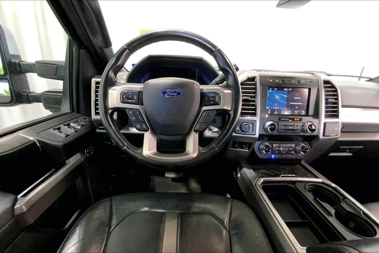 Used 2019 Ford F250 Platinum w/ Platinum Ultimate Package AWD/4WD image 14
