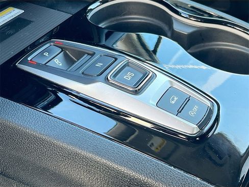 Used 2020 Honda Pilot Elite image 17