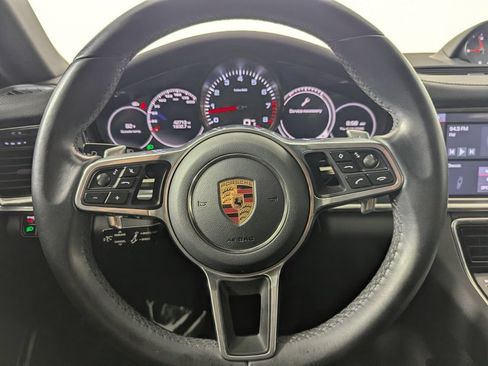 Used 2020 Porsche Panamera 4S w/ Premium Package Plus AWD/4WD image 16
