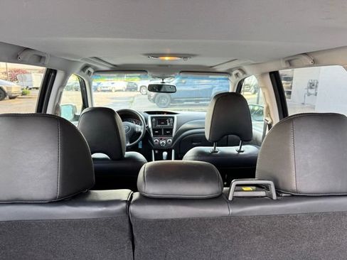 Used 2011 Subaru Forester 2.5X Limited AWD/4WD image 26