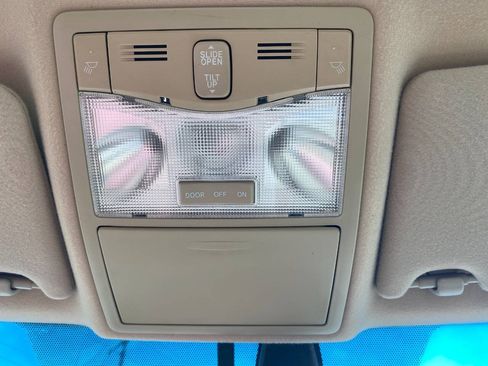 Used 2008 Toyota Avalon Limited FWD image 20