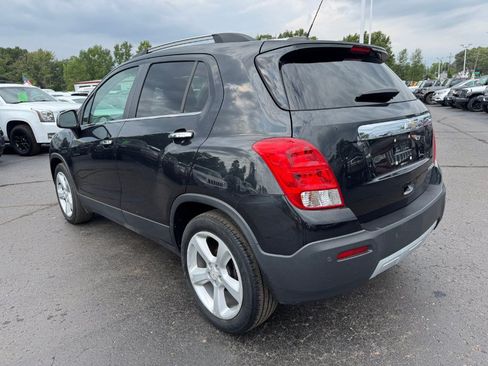 Used 2015 Chevrolet Trax LTZ w/ LPO, Cargo Package FWD image 3