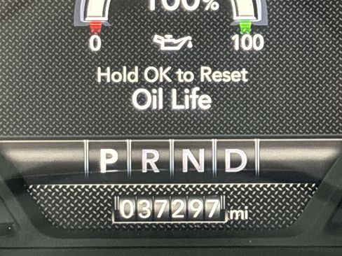 Used 2024 RAM 1500 Laramie image 21