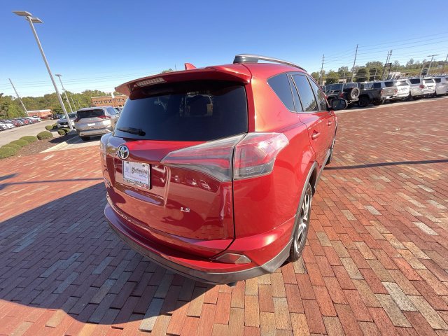 Used 2017 Toyota RAV4 LE FWD image 36