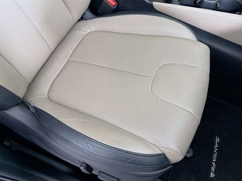 Used 2020 Hyundai Santa Fe Limited FWD image 42