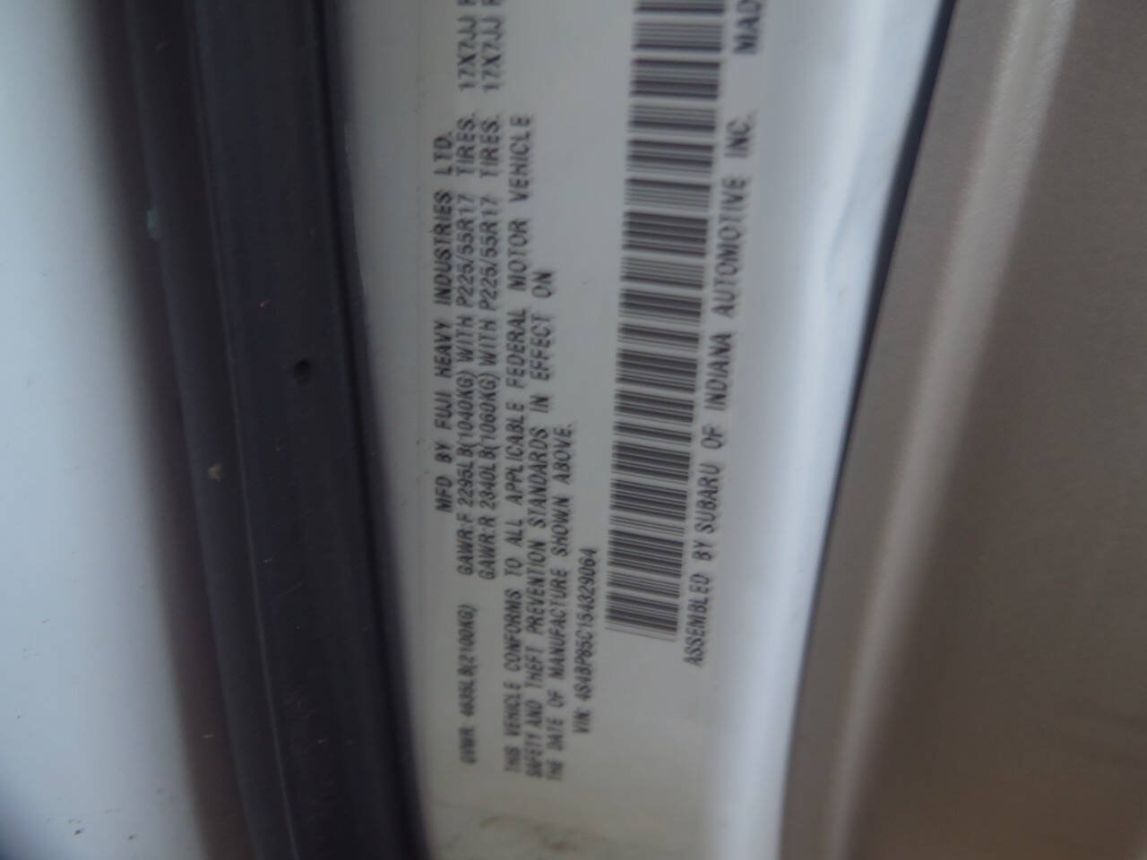 Used 2005 Subaru Outback 3.0R Limited AWD/4WD image 34