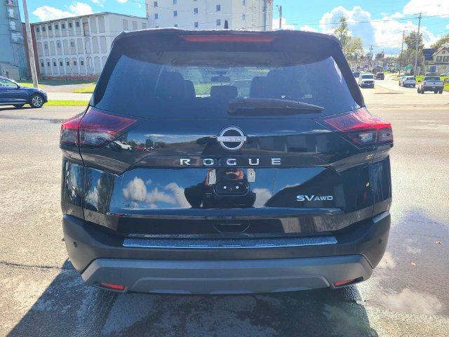Used 2023 Nissan Rogue SV AWD/4WD image 8