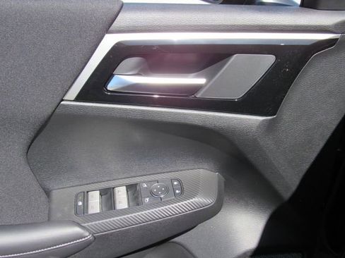 New 2026 Mitsubishi Outlander ES image 19