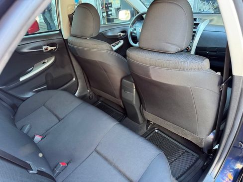 Used 2013 Toyota Corolla S FWD image 18