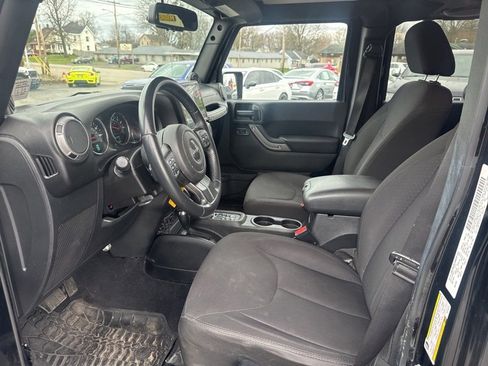 Used 2014 Jeep Wrangler Unlimited Sport w/ Quick Order Package 24S image 13