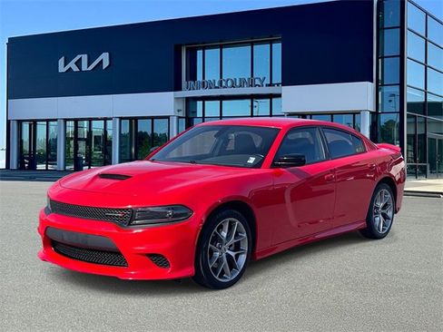 Used 2023 Dodge Charger GT image 3