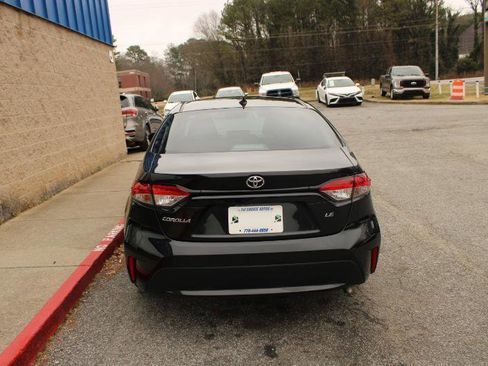 Used 2020 Toyota Corolla LE image 5