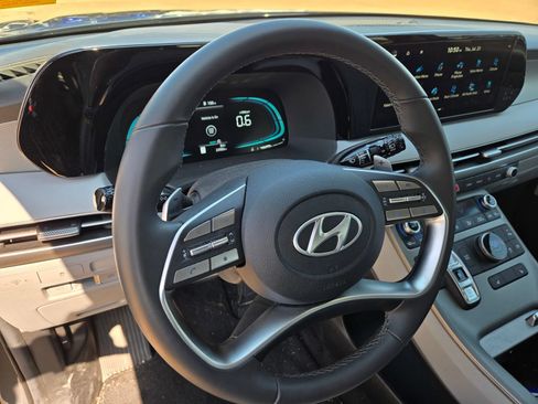 Used 2025 Hyundai Palisade SEL FWD image 10