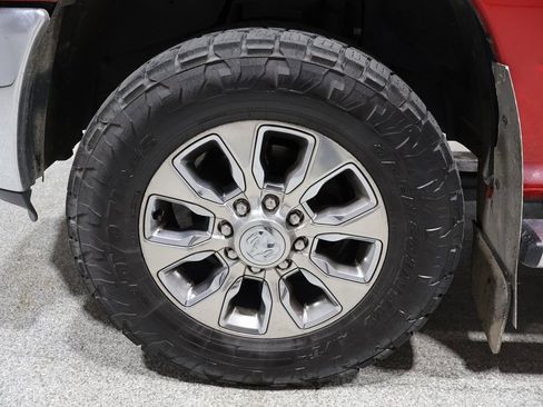 Used 2018 RAM 2500 Tradesman w/ Chrome Appearance Group image 11