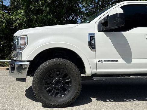 Used 2022 Ford F350 Lariat w/ Tremor Off-Road Package AWD/4WD image 4
