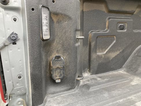 Certified 2025 Chevrolet Silverado 2500 LT image 41