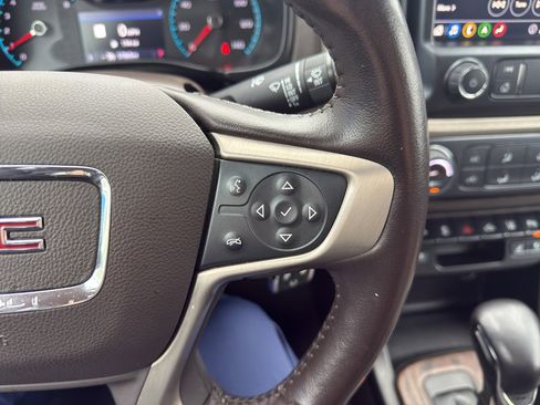 Used 2022 GMC Canyon Denali image 20