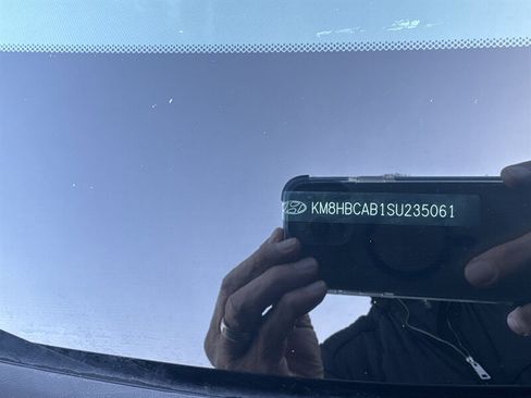 Used 2025 Hyundai Kona SEL image 12