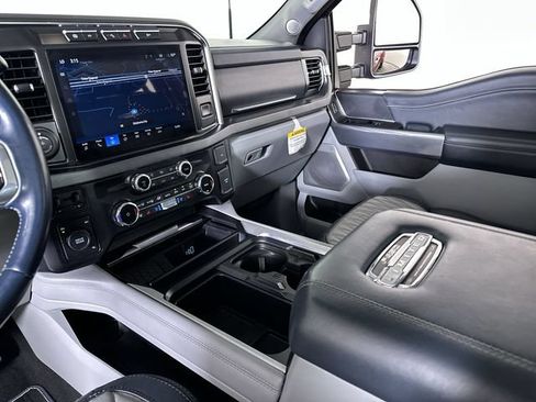 Used 2024 Ford F450 Limited AWD/4WD image 36