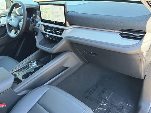 New 2026 Ford Explorer Active w/ Active Comfort Package image 12