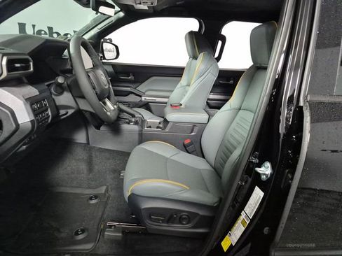 New 2026 Toyota Tacoma 4x4 Double Cab Hybrid image 9