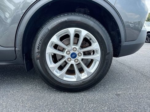 Used 2020 Ford Escape SE FWD image 26